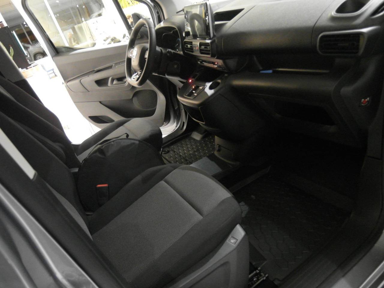 Fiat E-Doblò Van, 136hk, 2023