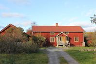 Bostad uthyres - hus i Nyköping - 6 rum, 180m²