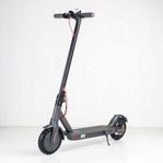 ES2 Pro elscooter med 12 månaders garanti