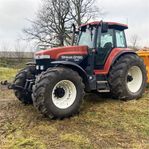 New Holland G190 - 9 ton - 250 HK - Frontlift