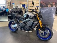 Yamaha MT-09 SP FINNS I BUTIKEN FÖR OMG LEVERANS