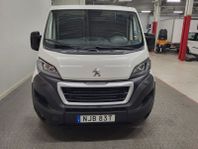 Peugeot Boxer 2,2 BlueHdi 335 Manuell 140 Hk H1L2