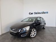 Volvo V60 D5 AWD Geartronic Momentum AWD /KAMREMEN BYTT/DRAG