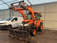 Kubota L4240 4WD Traktor Inkl. Vikplog + Sandspridare