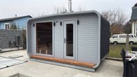CUBE WIDE bastu/bastustuga med relax rum. Snabb leverans