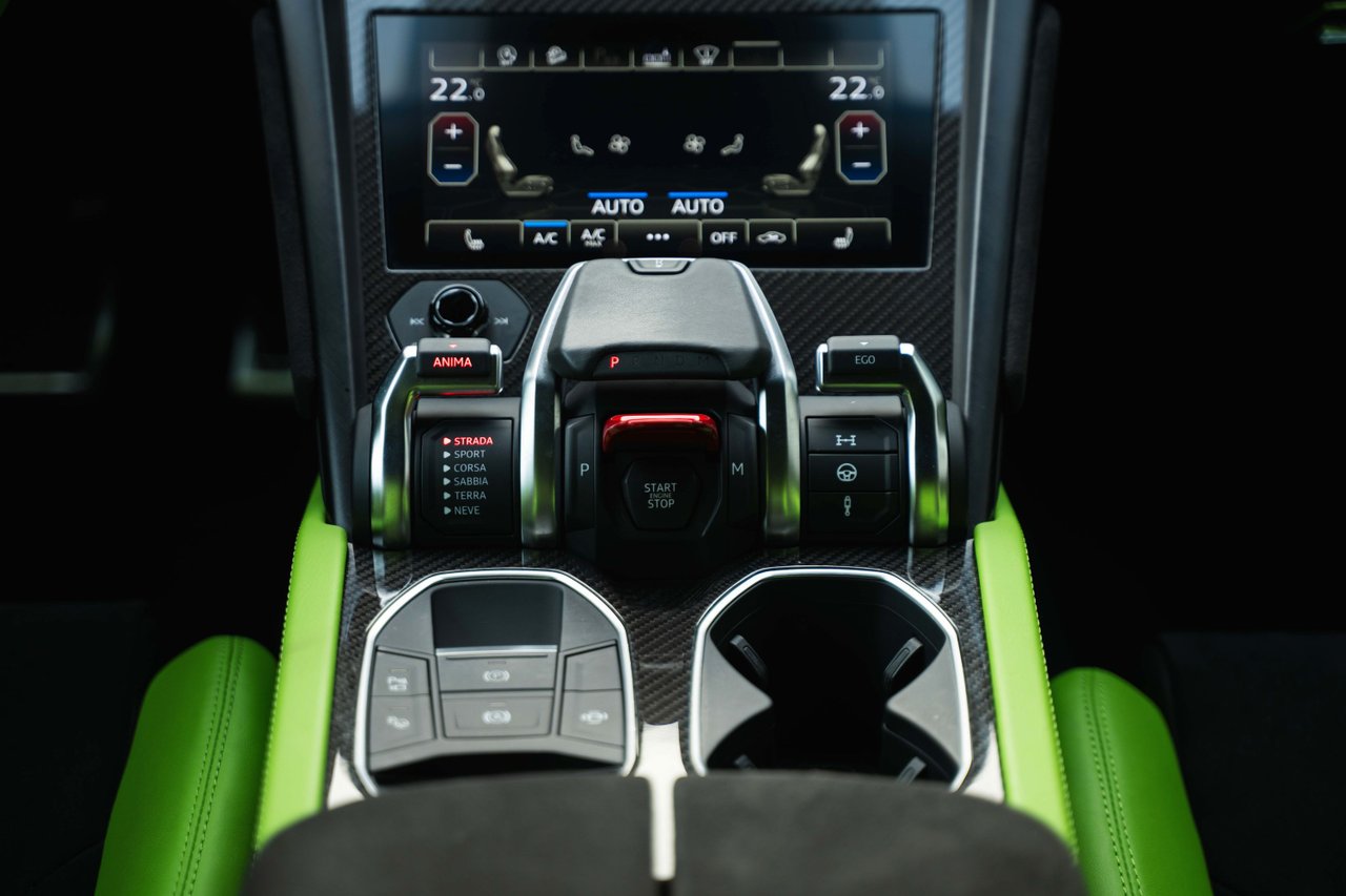 Lamborghini Urus 4.0 V8 AWD Automatisk, 650hk, 2021