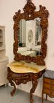 Spegel med tillhörande konsolbord