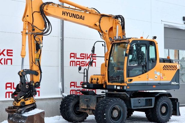 Hyundai 140 W säljes i Knivsta | Blocket