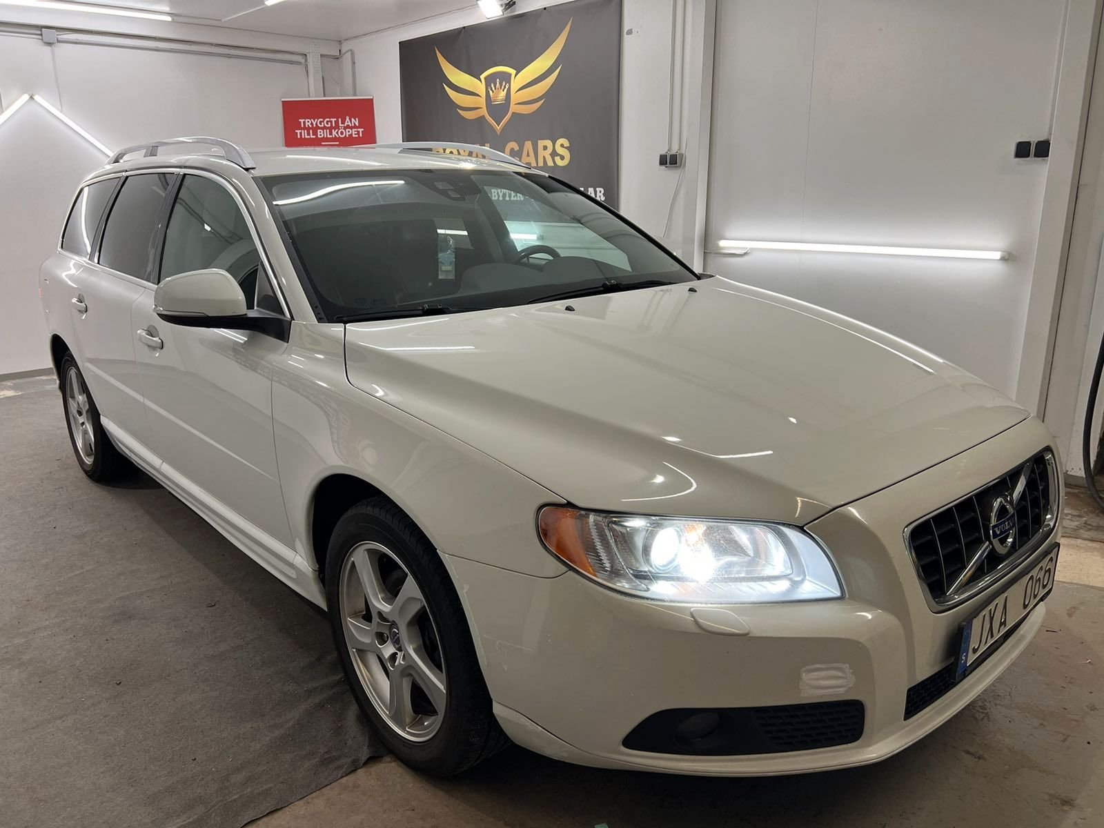 Volvo V70 T4F Powershift, 180hp, 2012