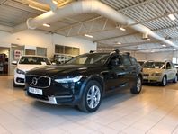 Volvo V90 Cross Country D4 AWD AUT Momentum Moms Drag Voc Vä