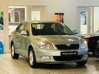 Skoda Octavia 1.4TSI Manuell Lågmilare NY-BES 122hk Drag