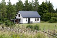 Fritidsboende Gotland, laddstolpe på tomten