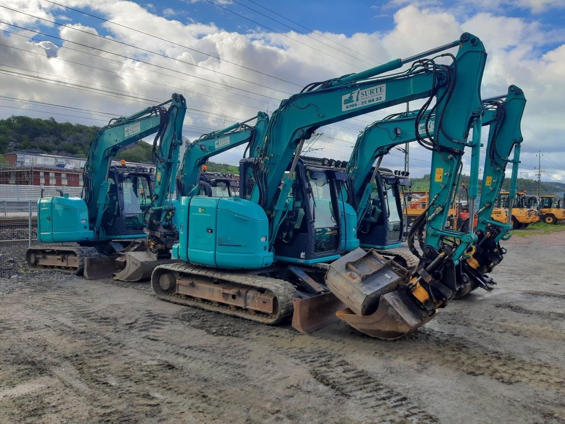 8 ton Kobelco grävmaskin uthyres