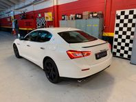 Maserati Ghibli Diesel 3.0L V6 TDS 275HK Automat