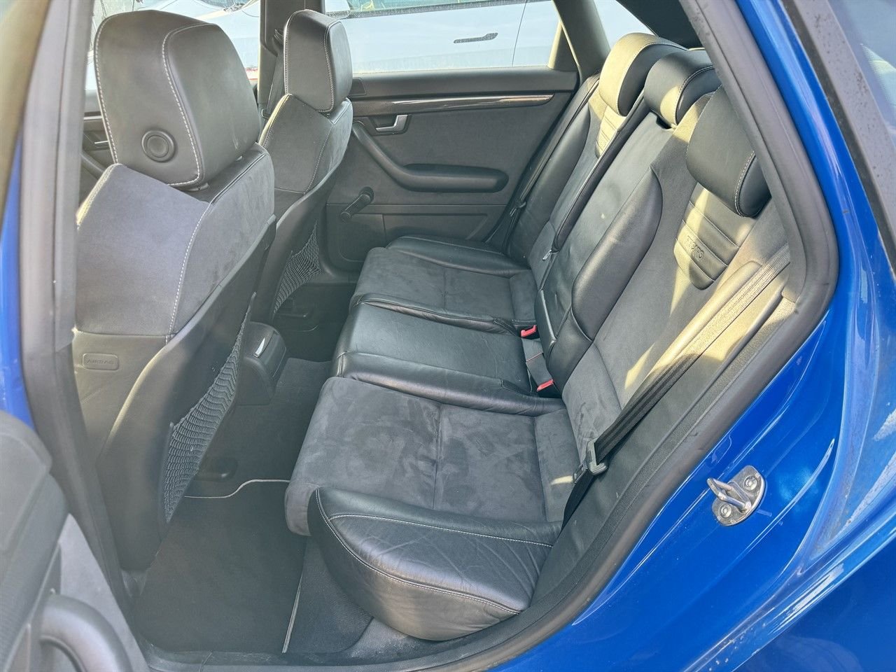 Audi A4 Sedan 2.0 TFSI quattro Manuell, 6-trinn, 220ps, 2006