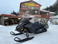 Ski-Doo Renegade XRS 900 Turbo R -24