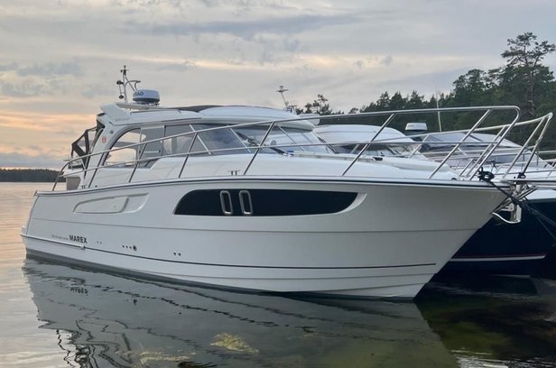 Marex 320 ACC -2018. Yanmar 320. Bogpropeller - såld eller borttagen