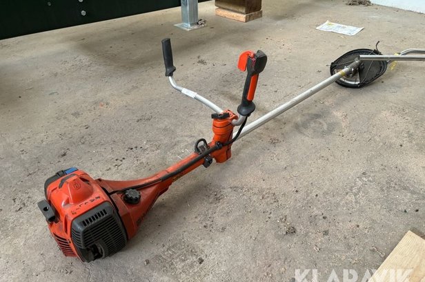 Röjsåg Husqvarna 545FX säljes i Västervik | B - såld eller borttagen