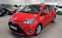 Toyota Yaris Hybrid e-CVT/Backkamera/Euro 6/Ny Besiktad UA