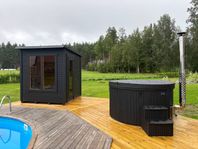 Badtunna med integrerad kamin. Rymmer 5-6 personer