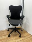 Herman Miller Mirra 2 Full Option Butterfly - Black