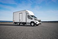 Maxus e-Deliver 9 Chassi 65kWh L3 Volymskåp med Bakgavellyft