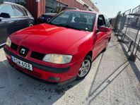 Seat Ibiza 3-dörrar 1.6 Fin Gotlandsbil. Låga mil!