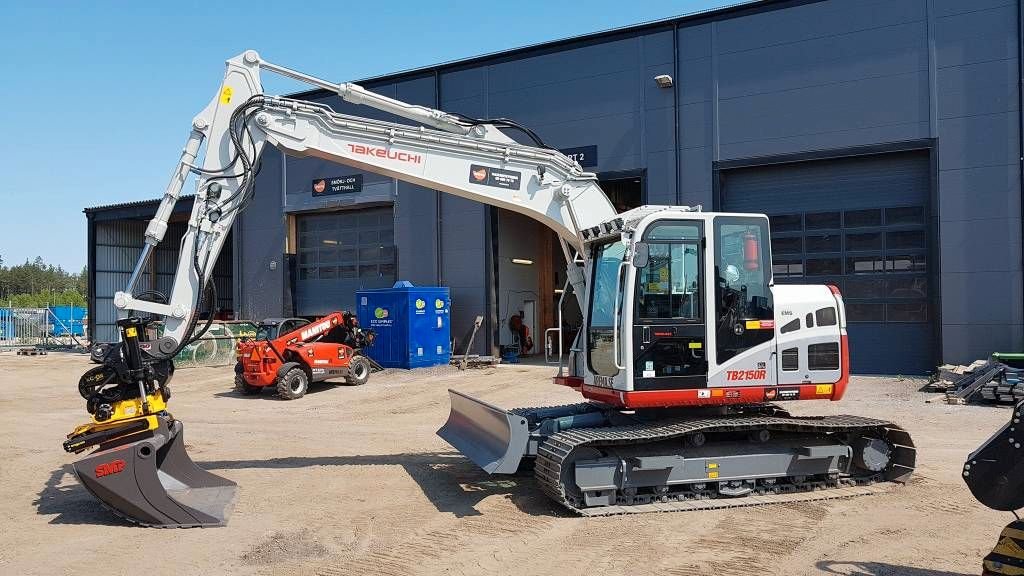 Takeuchi TB2150R *uthyres / o...