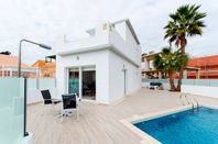 Nyckelfärdig villa i Laguna rosa - Torrevieja