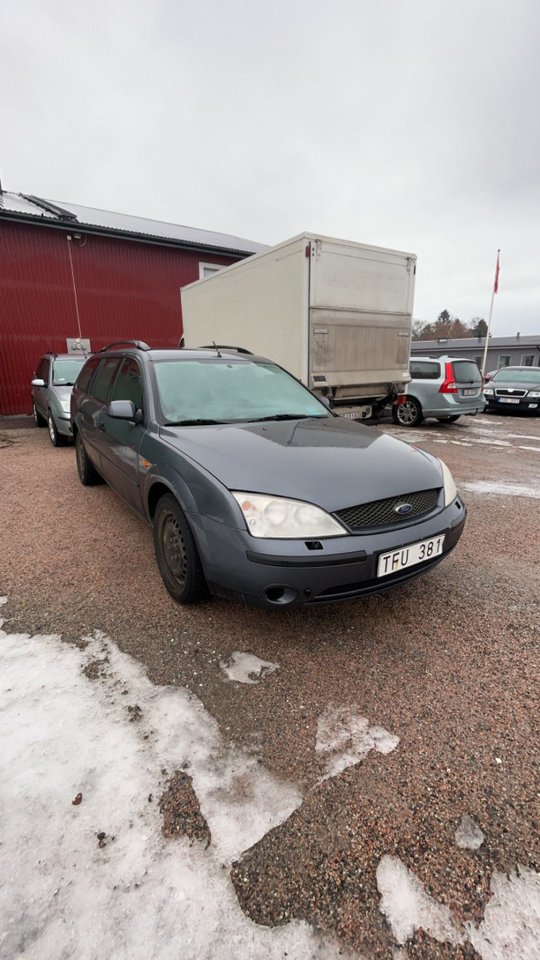Ford Mondeo Stasjonsvogn 2.0 Manuell, 5-trinn, 145hk, 2002