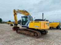 New Holland Kobelco E215B