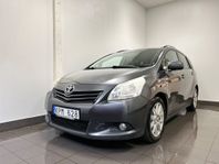 Toyota Verso 2.2 D-4D Navi / B-Kam / Drag / M-Värme