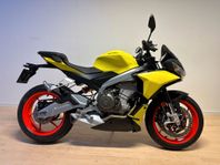 Aprilia Tuono 660 Quikshift & IMU ingår ! 5,95% ränta !