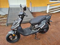 MOTO CR EU MOPED BIG MAX NU REA 19900 KR.