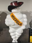 Michelingubbe Scania