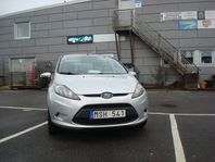 Ford Fiesta 5-dörrar 1.4 TDCi ,Kamremsats byt, Lågmilare