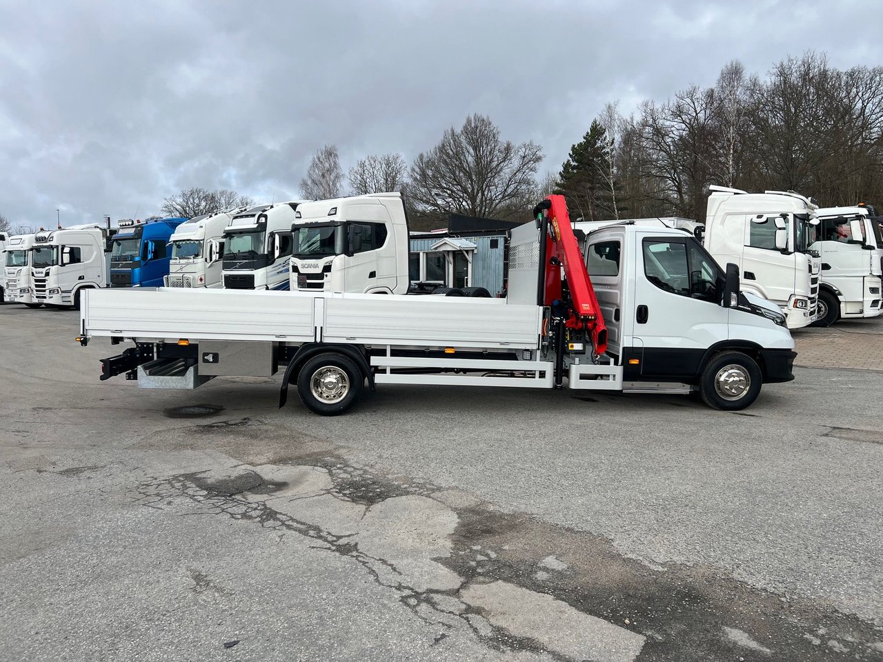 Iveco Daily 72-180 Chassis Cab 3.0 JTD Hi-Matic, 8-trinn, 176hk, 2024