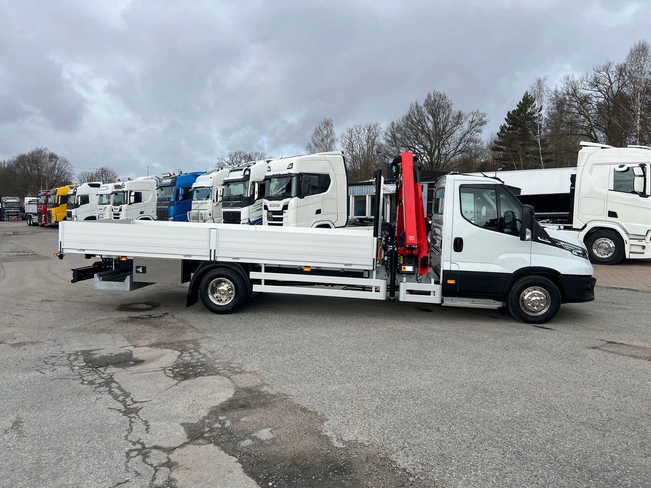 Iveco Daily 72-180 Chassis Cab 3.0 JTD Hi-Matic, 8-trinn, 176hk, 2024