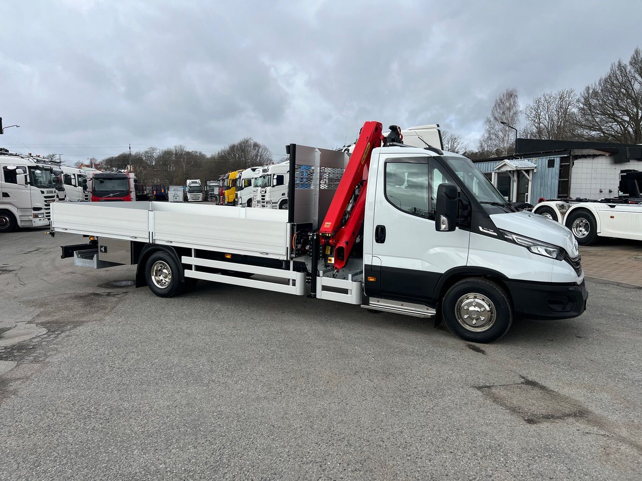 Iveco Daily 72-180 Chassis Cab 3.0 JTD Hi-Matic, 8-trinn, 176hk, 2024