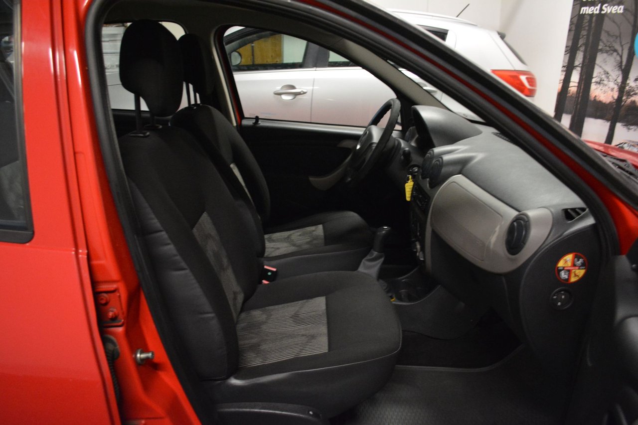 Dacia Sandero 1.6 E85 Manual, 87hp, 2010