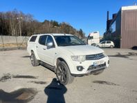 Mitsubishi L200 Dubbelhytt 2.5 4x4 Euro 5 Moms Bil