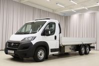 Fiat Ducato 2.3 160HK Extra långt Flak / Trippelhjul / Moms