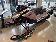 Ski-Doo MXZ X-RS 850 E-TEC 137" El-start Sista chansen