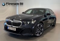 BMW 520 SÅLD Sedan M-Sport Backkamera Kupevärme H/K Drag