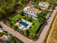 Elegant lyxvilla i exklusivt samhälle | Marbella