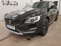 Volvo S60 Cross Country D4 AWD AUT *Rikligt utrustad* 220hk