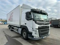 Volvo FM 62TR Skåpbil med bakgavellift