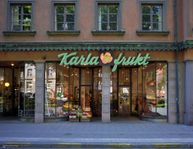 Välkänd charmig café & fruktbutik, Karlaplan!