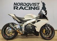 Aprilia RSV4 R *Fri frakt