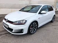 Volkswagen Golf  GTI Performance Dynaudio Leasbar Nyservad